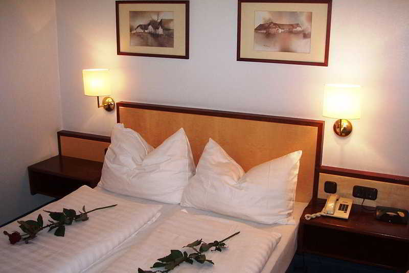 Best Western Plaza Hotel فيلس المظهر الخارجي الصورة