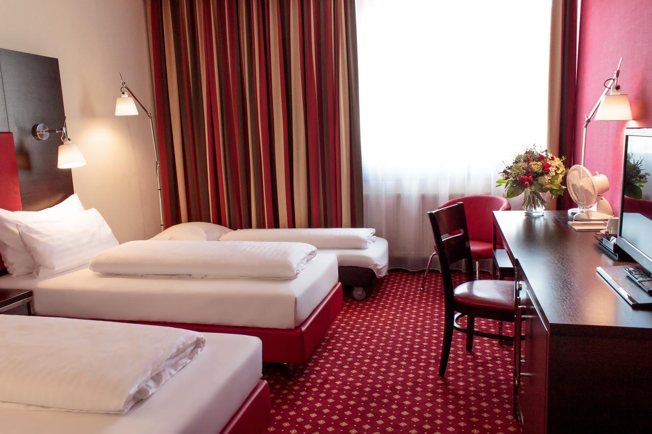Best Western Plaza Hotel فيلس المظهر الخارجي الصورة